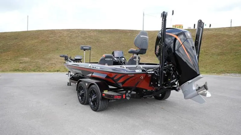 Slide: The Image of Phoenix Bass Boat 921 Elite 2023 - 20