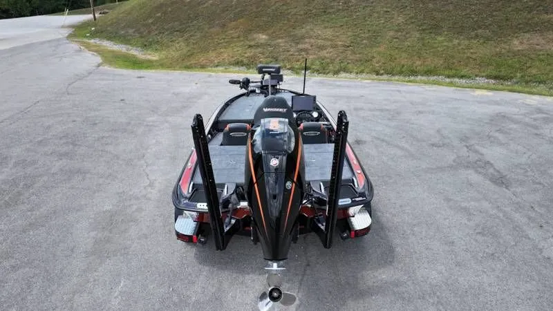 Slide: The Image of Phoenix Bass Boat 921 Elite 2023 - 3