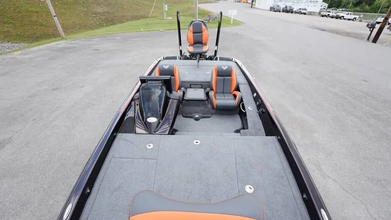 Slide: The Image of Phoenix Bass Boat 921 Elite 2023 - 36