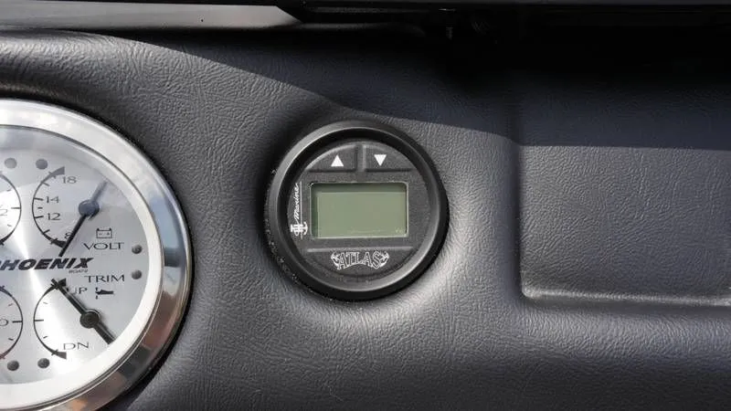 Slide: The Image of Phoenix Bass Boat 921 Elite 2023 - 63