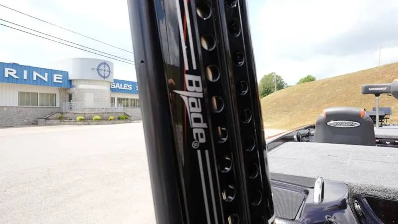 Slide: The Image of Phoenix Bass Boat 921 Elite 2023 - 72