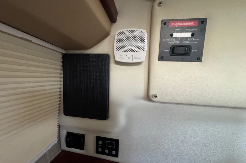 Slide: The Image of Control panel and speaker in 2022 Cobalt R35 interior. - 19