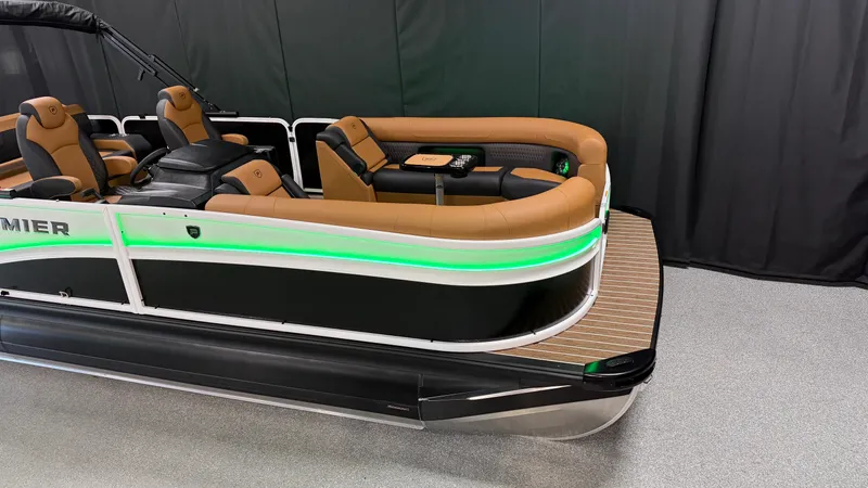 The Image of Premier 250SOLARIS 2027 - 6