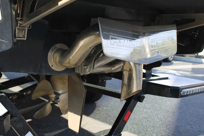 Slide: The Image of Malibu Wakesetter 23 LSV 2024 - 4