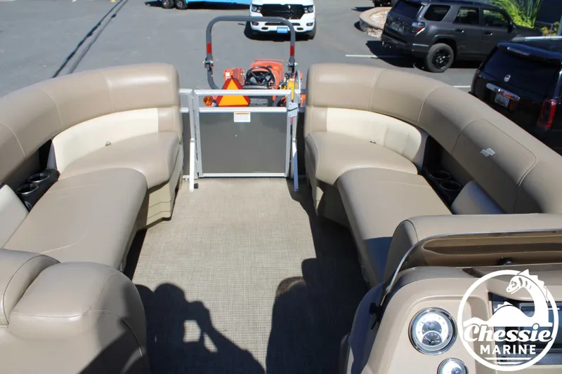 Slide: The Image of Starcraft LX 22 R 2023 - 12