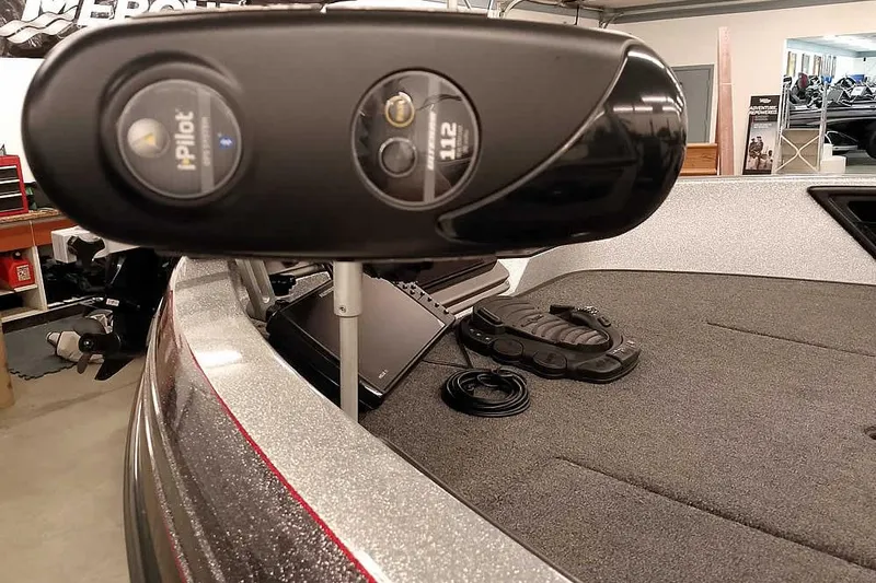 Slide: The Image of 2020 Ranger 1880MS Angler boat with i-Pilot trolling motor in a showroom. - 9