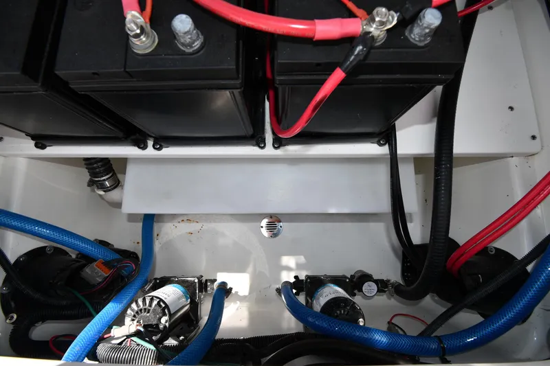 Slide: The Image of Battery and wiring setup in 2022 Sea Fox 268 Commander boat. - 49