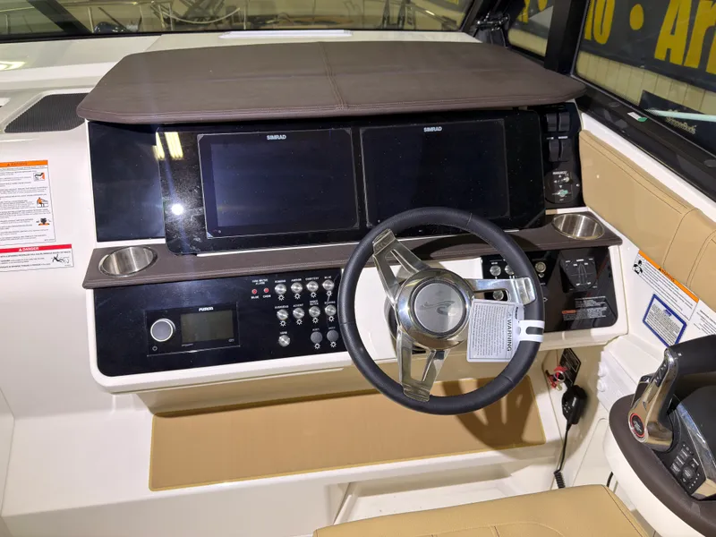 Slide: The Image of Sea Ray Sundancer 320 Outboard 2026 - 9