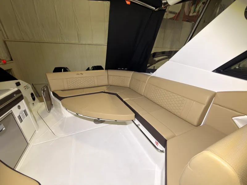 Slide: The Image of Sea Ray Sundancer 320 Outboard 2026 - 8