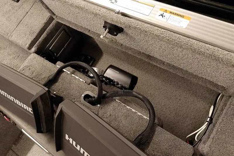 Slide: The Image of Interior of 2016 Lund 2075 Pro Guide boat with Humminbird electronics. - 31