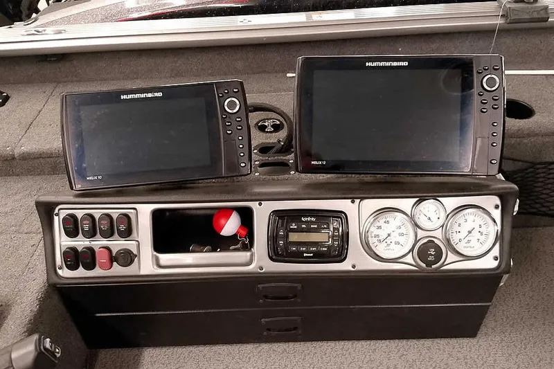 Slide: The Image of Dashboard of 2016 Lund 2075 Pro Guide boat with Humminbird electronics and gauges. - 33