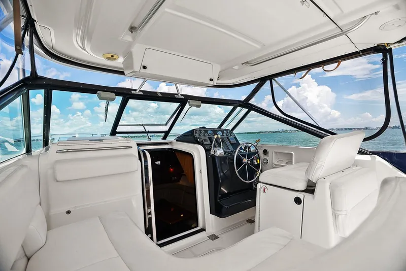 Slide: The Image of Tiara 3100 Open 2003 - 37