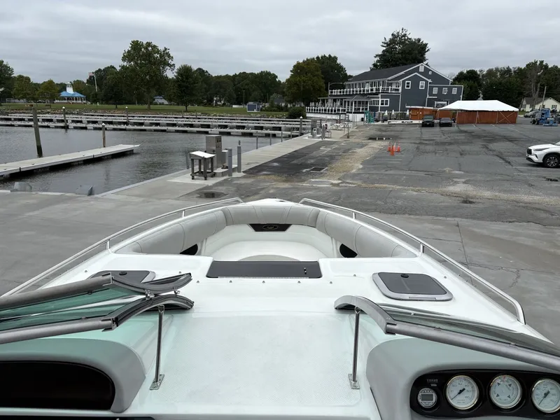 Slide: The Image of Mariah Z245 2002 - 10