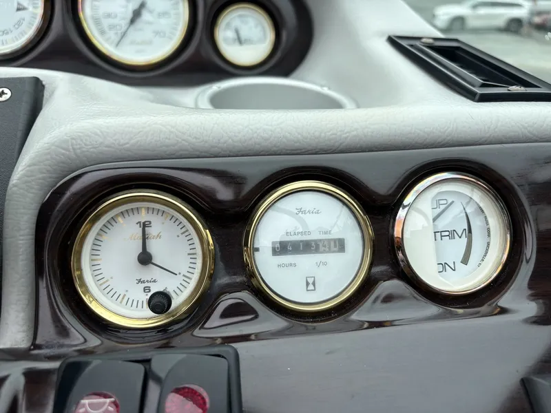 Slide: The Image of Mariah Z245 2002 - 15