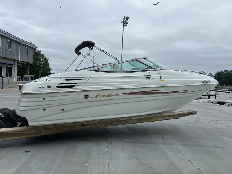 Slide: The Image of Mariah Z245 2002 - 4