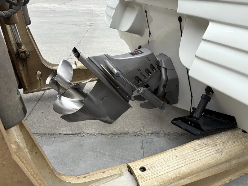 Slide: The Image of Mariah Z245 2002 - 6