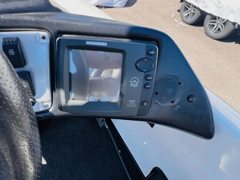 Slide: The Image of Skeeter ZX190 2010 - 19