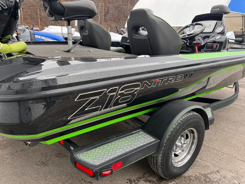 Slide: The Image of Nitro Z18 2018 - 16