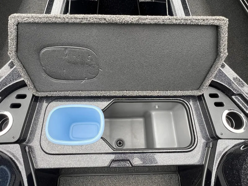 Slide: The Image of Nitro Z18 2018 - 18