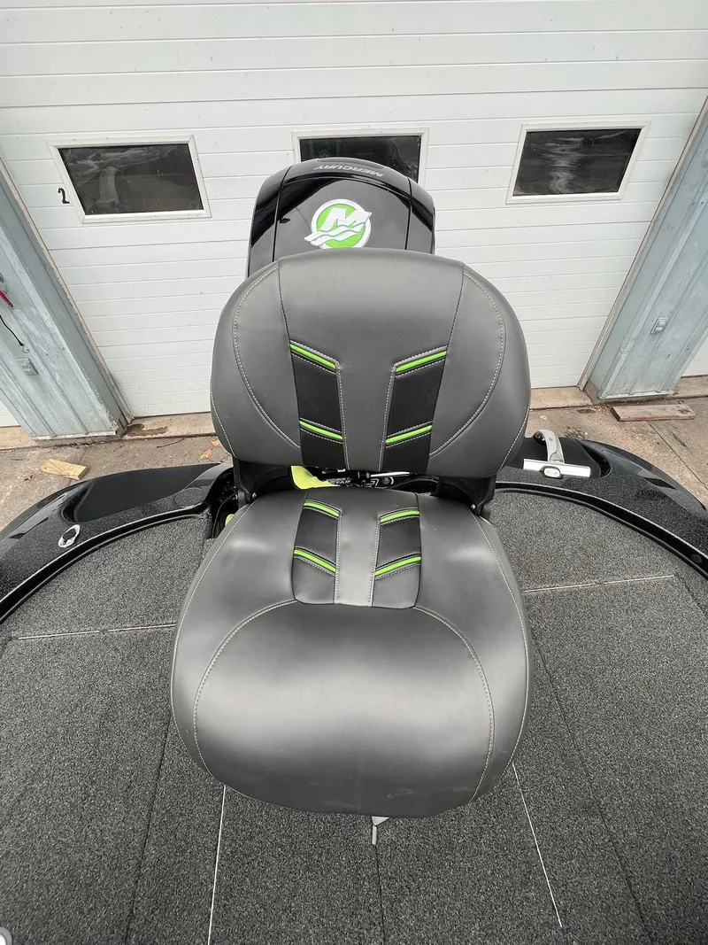 Slide: The Image of Nitro Z18 2018 - 7