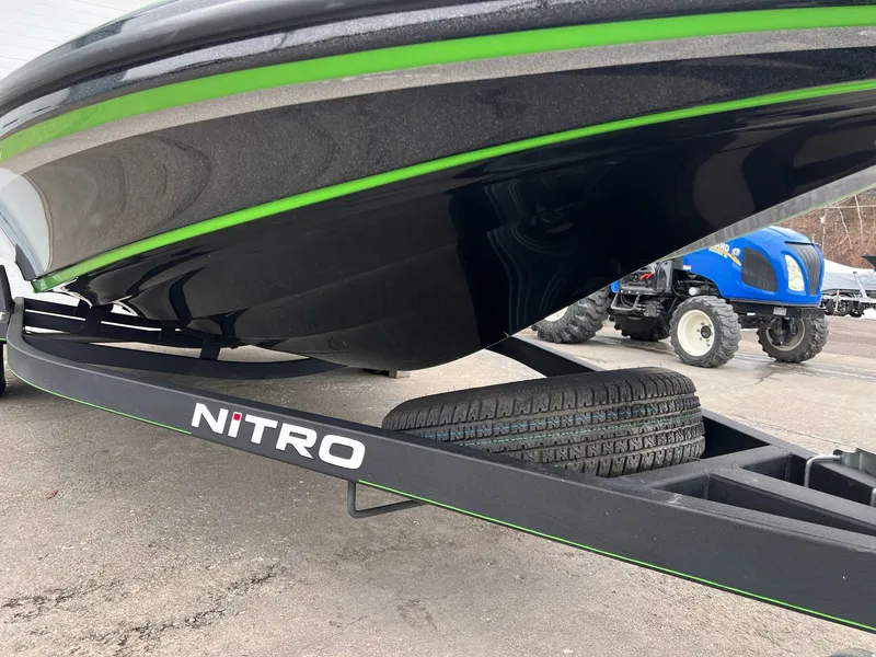 Slide: The Image of Nitro Z18 2018 - 8