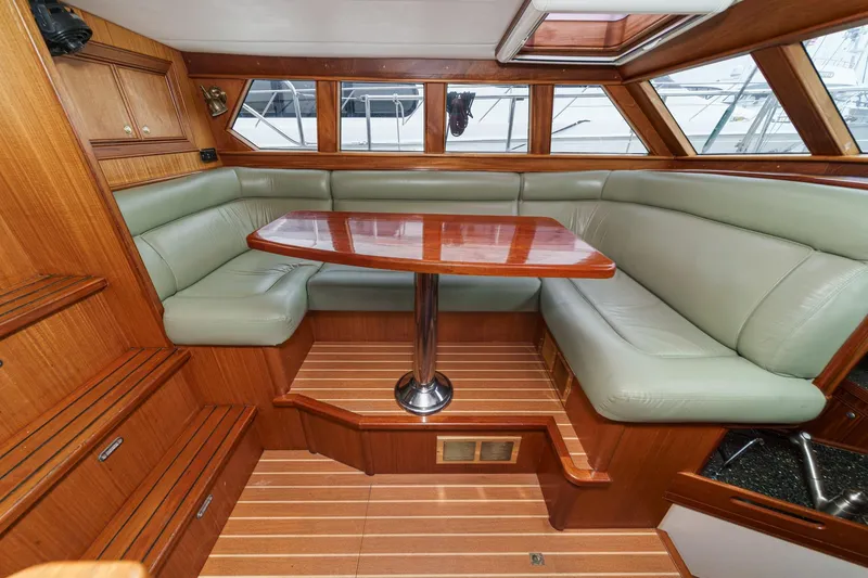 Slide: The Image of Salon - 21