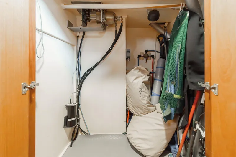 Slide: The Image of Aft companionway - 41