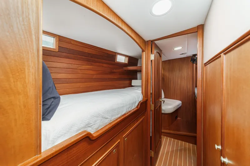 Slide: The Image of Aft companionway - 42