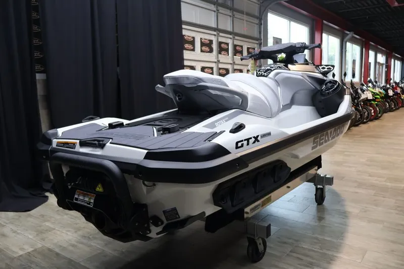 Slide: The Image of Sea-Doo GTX™ Limited 325 White Pearl Premium 2025 - 8