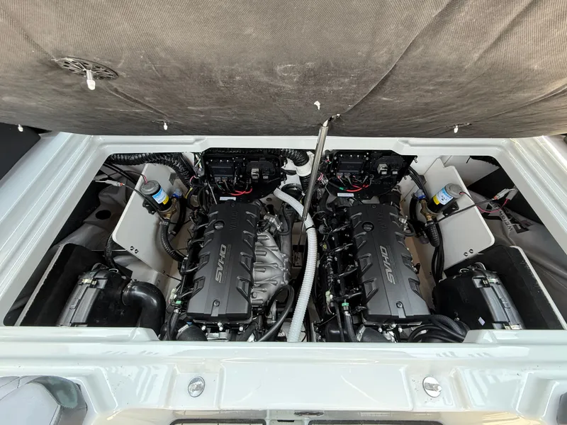 Slide: The Image of Yamaha 255 XD 2025 - 6