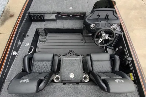 Slide: The Image of 2026 Phoenix 721zxl boat interior with dual seats and modern dashboard design. - 7