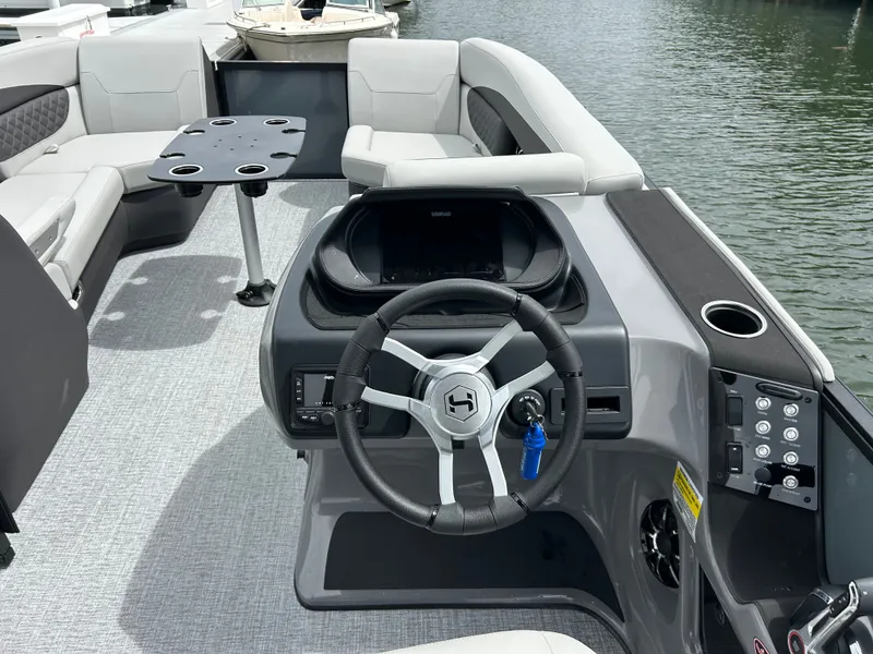 Slide: The Image of Interior of 2026 Harris Sunliner 230 pontoon boat. - 15