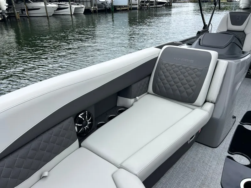 Slide: The Image of Luxurious seating on the 2026 Harris Sunliner 230 pontoon boat. - 21
