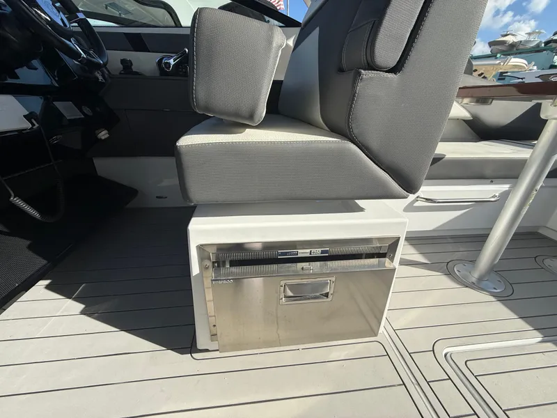 Slide: The Image of Cruisers 34 GLS OB 2022 - 30