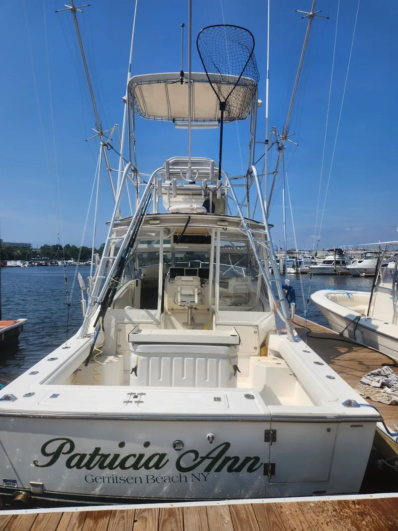 Slide: The Image of Albemarle 305 Express Fisherman 2002 - 2