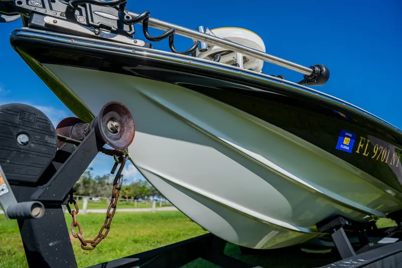 Slide: The Image of 2008 Lake & Bay Boca Grande 20 boat on trailer, close-up view. - 8