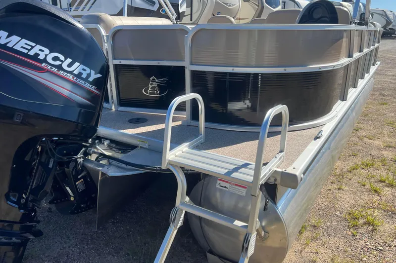 Slide: The Image of 2014 Misty Harbor 2285 Biscayne Bay CU pontoon boat with Mercury FourStroke engine. - 5