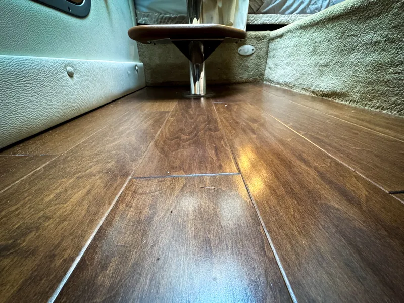 Slide: The Image of Rinker 290 Express 2016 - 51