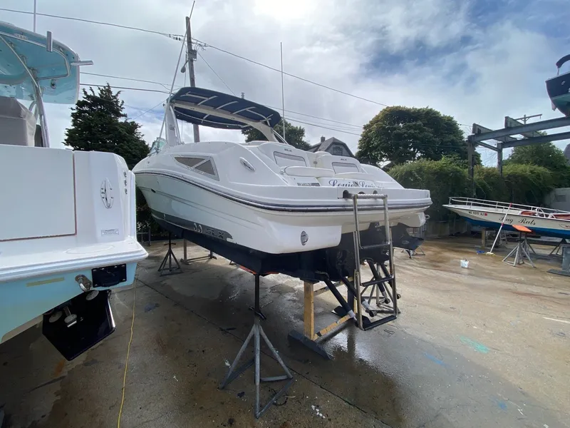 Slide: The Image of Sea Ray 300 SLX 2009 - 3