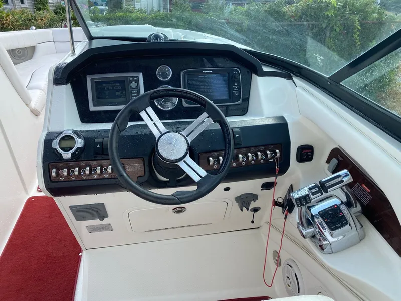 Slide: The Image of Sea Ray 300 SLX 2009 - 6