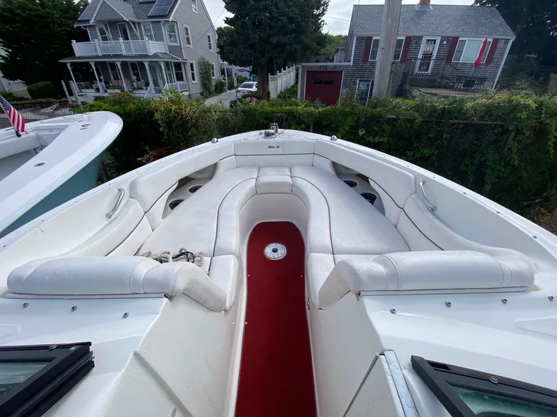Slide: The Image of Sea Ray 300 SLX 2009 - 8