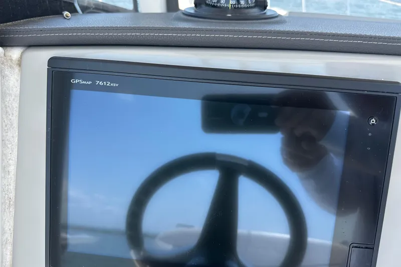 Slide: The Image of Garmin - 10