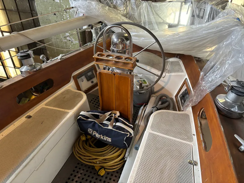 Slide: The Image of Shannon 38 1983 - 21