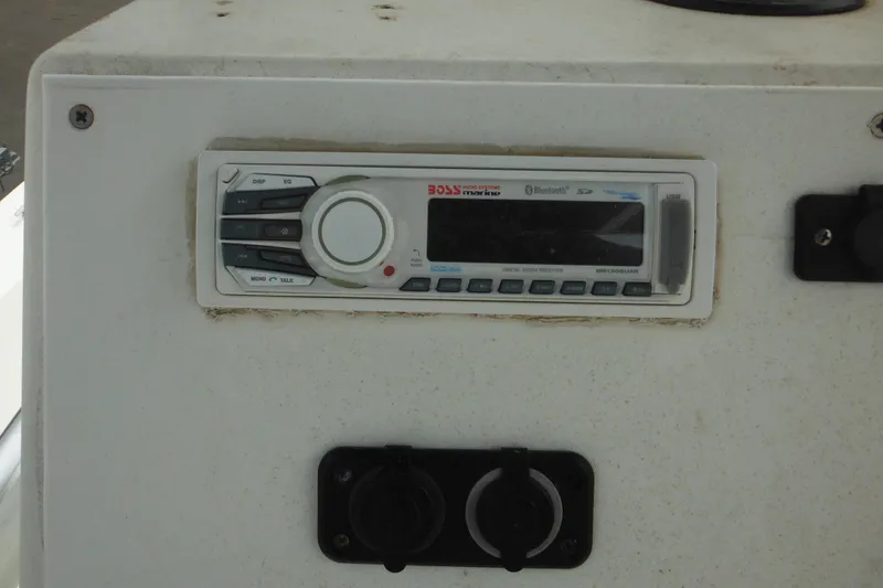 Slide: The Image of 2006 DC 23 Brown Custom CC boat stereo system with Bluetooth and SD card slot. - 20