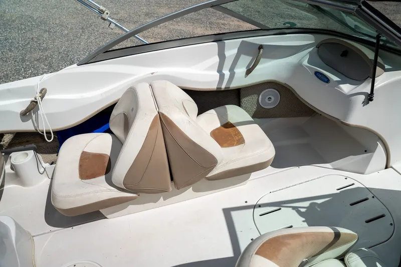 Slide: The Image of Four Winns 180 Horizon 2006 - 15