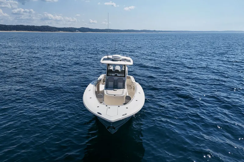 Slide: The Image of Scout 355 LXF 2024 - 16