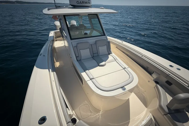 Slide: The Image of Scout 355 LXF 2024 - 25