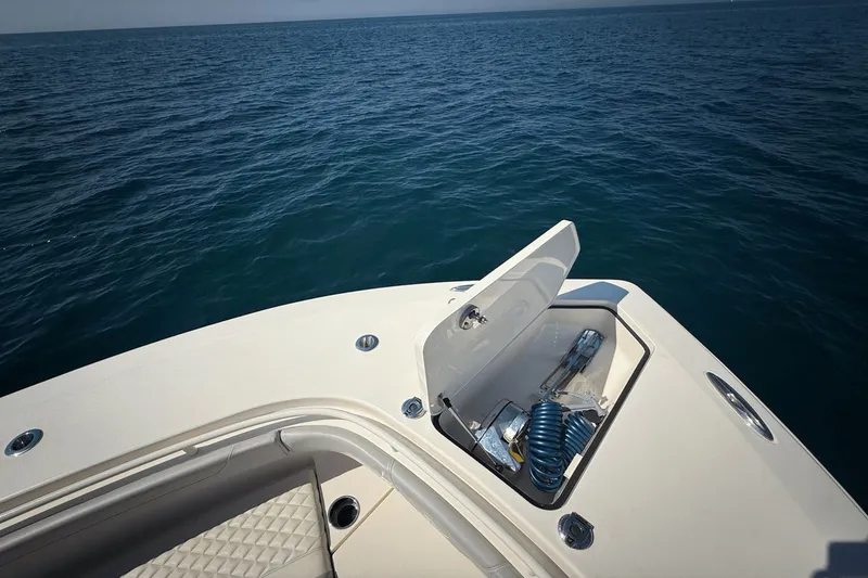 Slide: The Image of Scout 355 LXF 2024 - 26