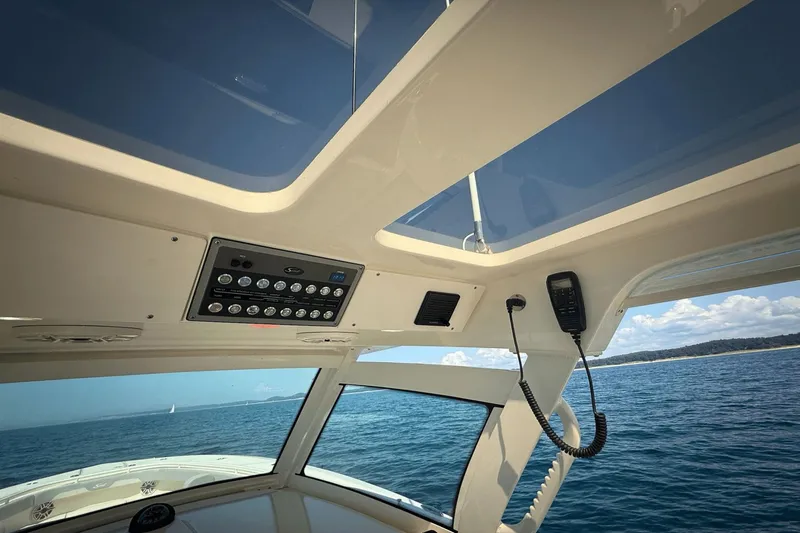 Slide: The Image of Scout 355 LXF 2024 - 46