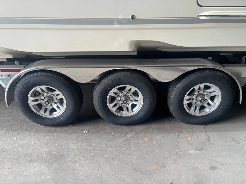 Slide: The Image of Scout 355 LXF 2024 - 62